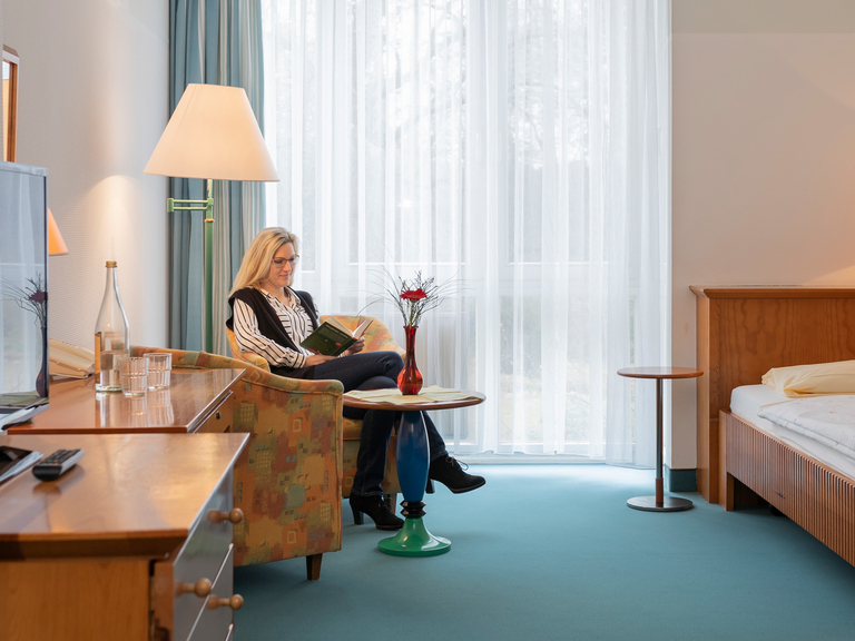 Blick in Patientenzimmer - Immanuel Klinik Maerkische Schweiz in Buckow Blick in Patientenzimmer - Immanuel Klinik Maerkische Schweiz in Buckow